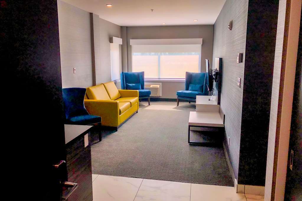 Quality Inn & Suites Mont-Joli Pokój zdjęcie